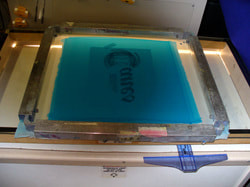 Photo emulsion screen washing off now after exposure, what am i doing  wrong? : r/SCREENPRINTING